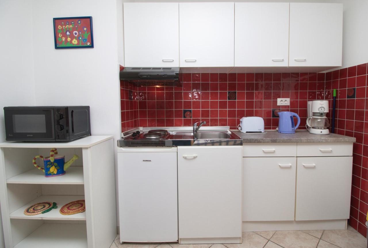 Apartments Lidija 로비니 외부 사진
