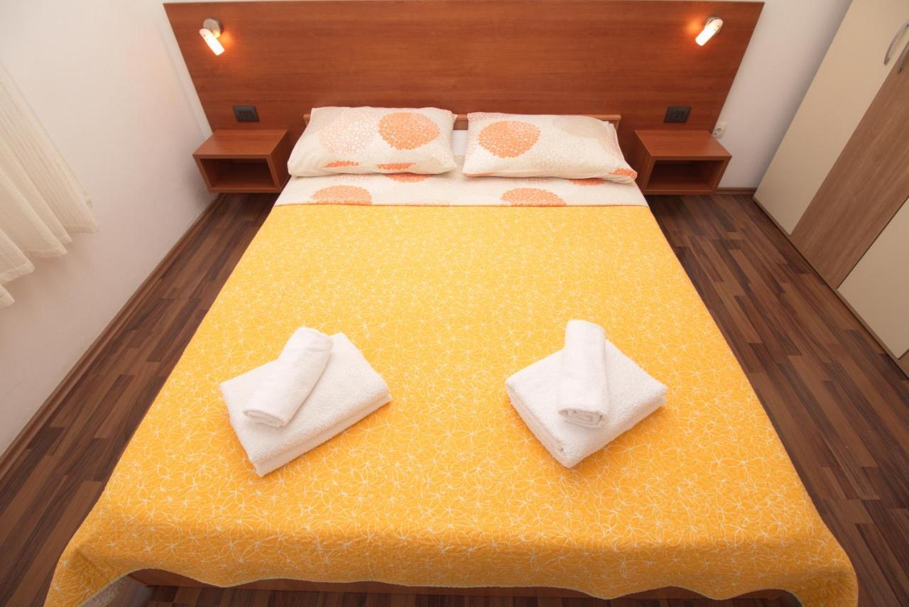 Apartments Lidija 로비니 외부 사진