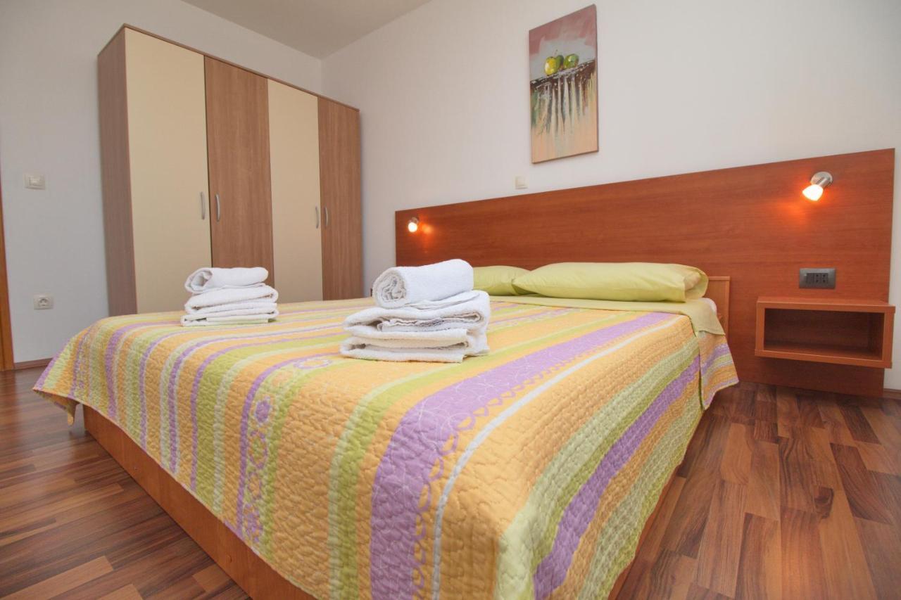 Apartments Lidija 로비니 외부 사진