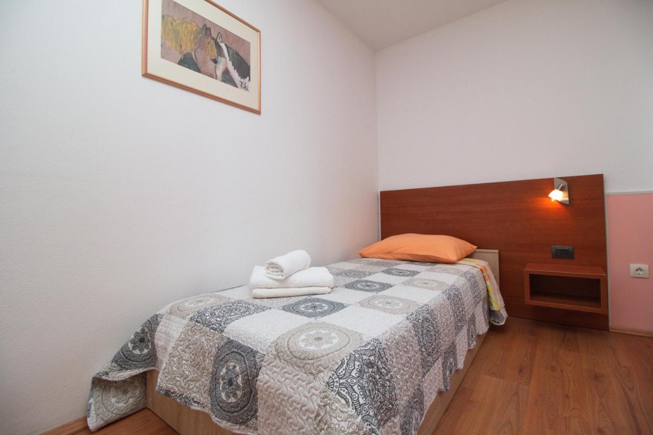 Apartments Lidija 로비니 외부 사진