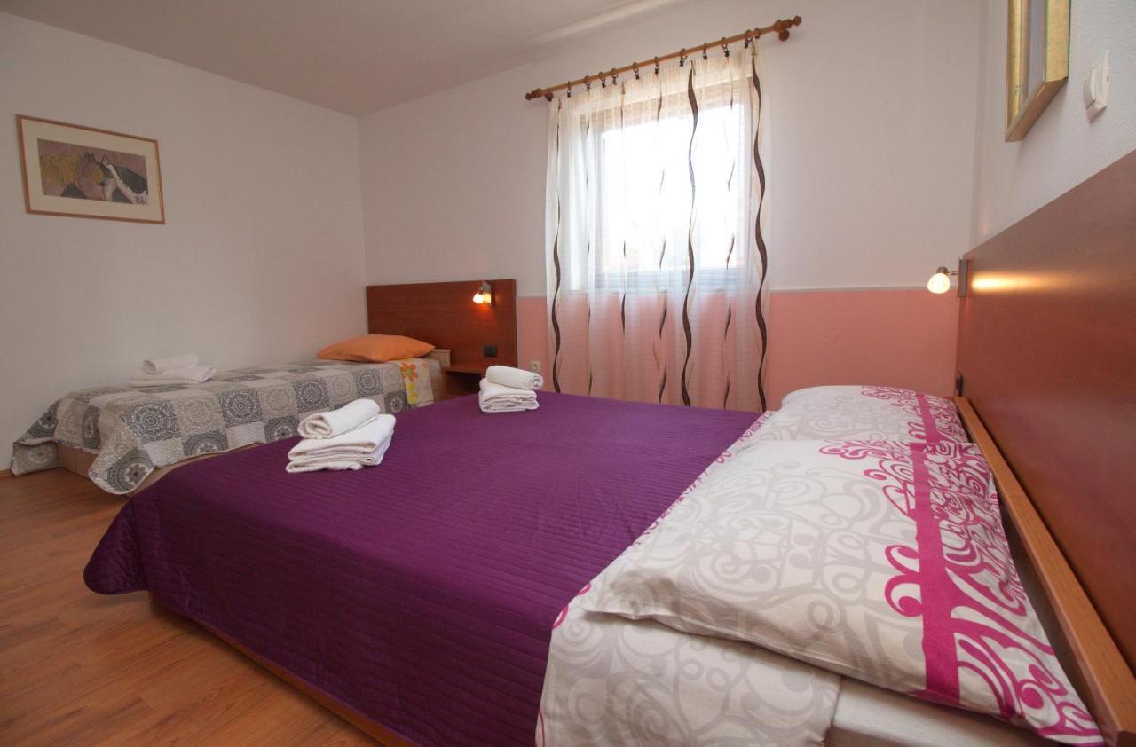 Apartments Lidija 로비니 외부 사진