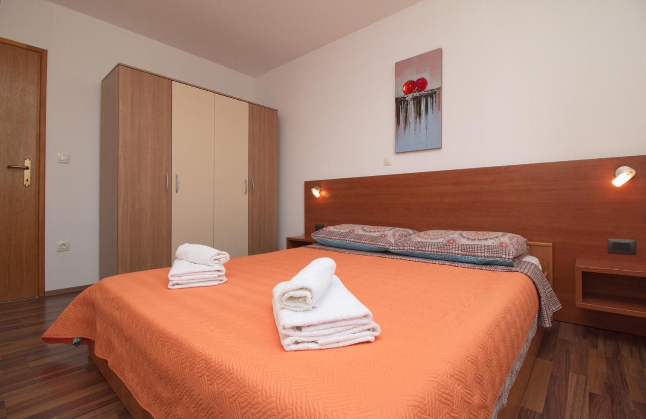 Apartments Lidija 로비니 외부 사진